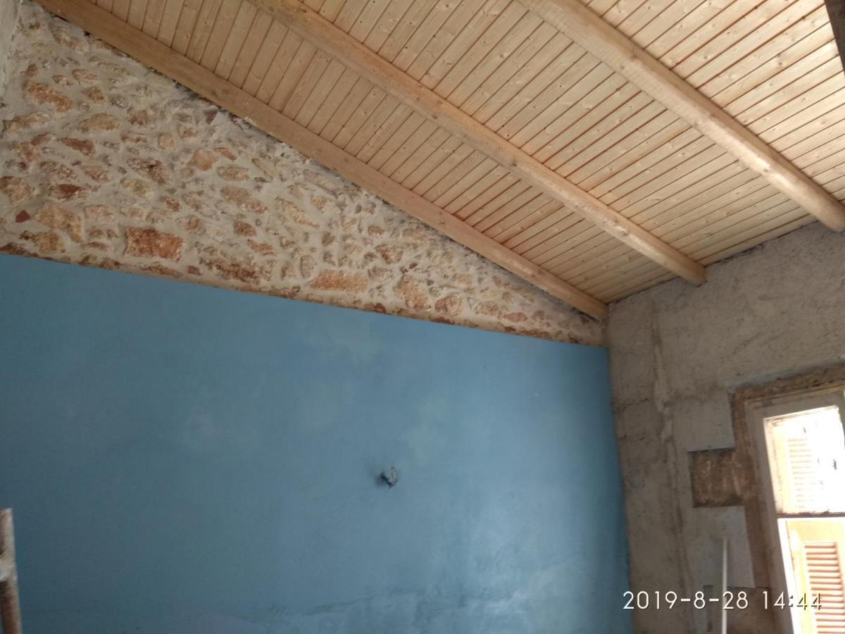 Spartis House 50m From The