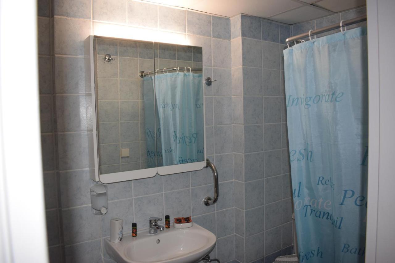 Alena Aparthotel