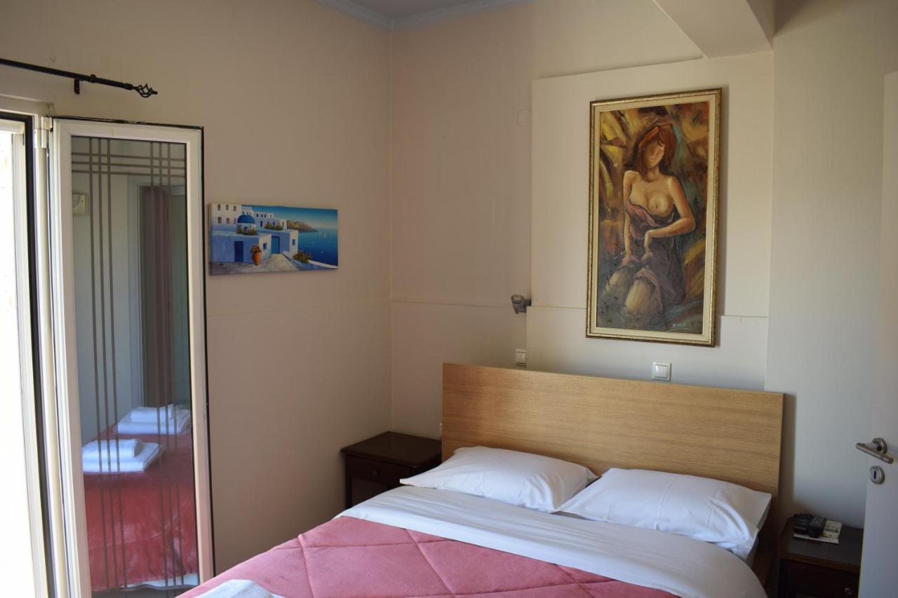 Alena Aparthotel