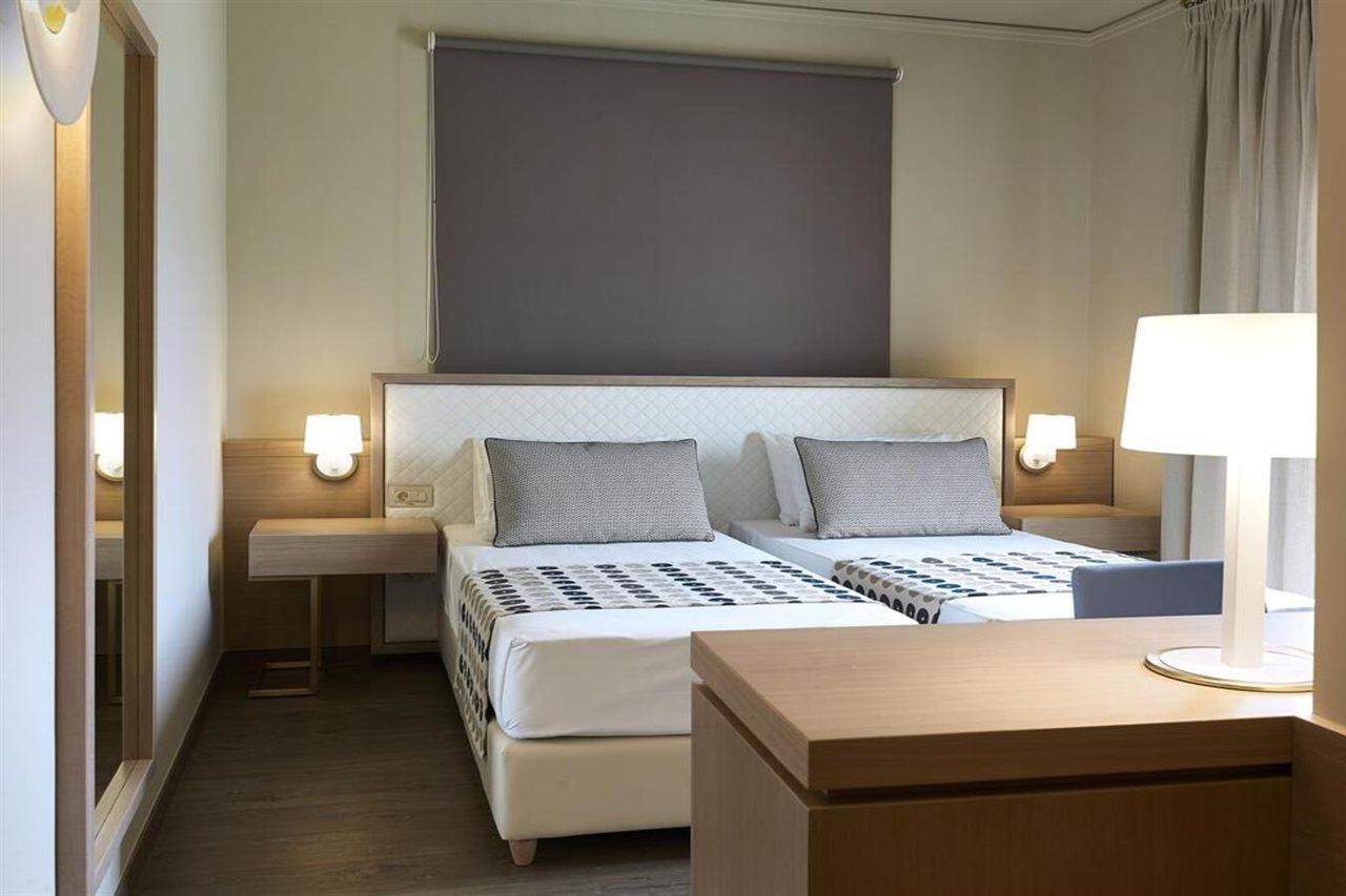 Irida Hotel