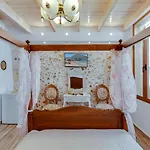 Hamam Suites Portou