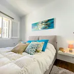 Izmir House