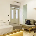 Arch 4 Luxury Living , Room I