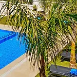 Aktis Luxury Villa