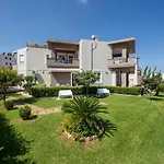 Tholos Apartments