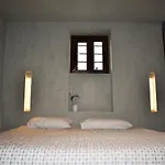 Saxon\'S Apartment