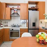 Central Penthouse In Quiet Neighborhood Near Sandy Beach