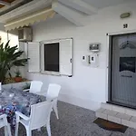 Alexandros Cosy House For Family Vacation