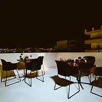 Emeli Suites