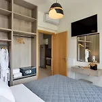 Elia Residences