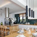 Villa Empire With Magical Sea View