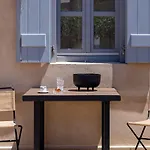 Azade Chania
