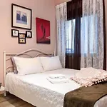 Eva Cozy Apartment