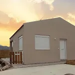 Nostalgico Cottage