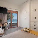 Elia Seaside Deluxe Apartment