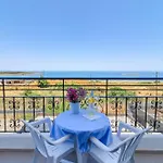 Alexis Hotel