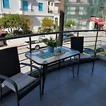 Konstantina Apartment Near The Beach