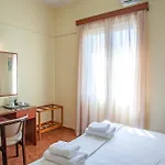 Lucia Hotel