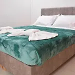 Para Thin Alos House