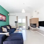 Olive Grove Apartment
