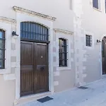 Lithinon Luxury Suites Free Parking