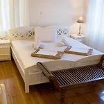 Ontas Traditional Hotel