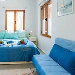 Apolafsi Apartments 1New With Kitchen