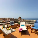 La Barchetta Old Town Home With Seaview
