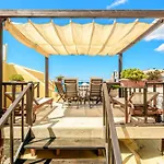 Belmondo Hotel