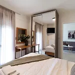 Elia Beach Deluxe Apartment
