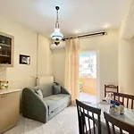 Angie City Apartment
