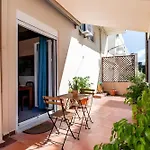 Corner House