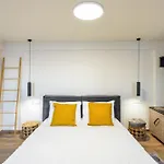 Kumka Seafront Suite