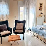 Little Central Apartment-1Min Walk From Everywhere