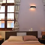 Enetiko Rooms