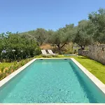 Kyparisses Villa
