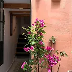 Anna\'S House