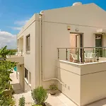 Villa Breeze