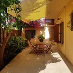 Meni\'S Home