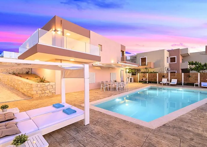 Allas Villa Heated Pool
