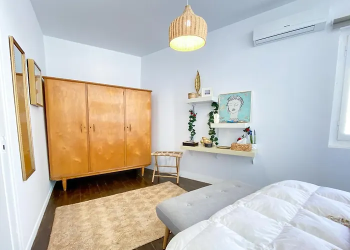 Izmir House