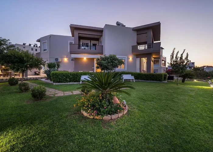 Tholos Apartments