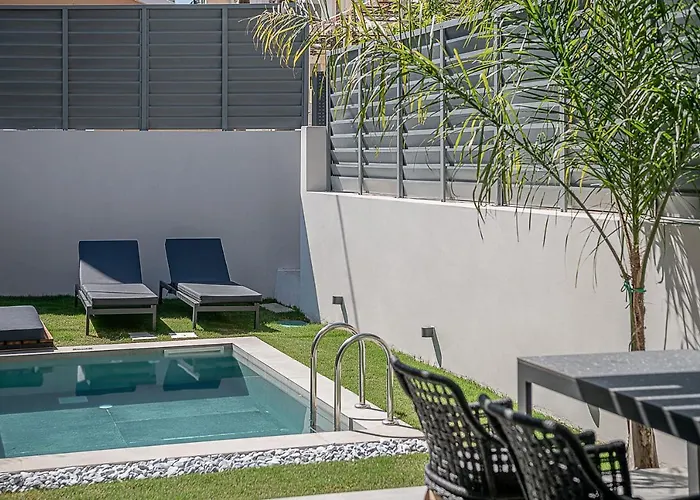 Jnv Luxury Villas