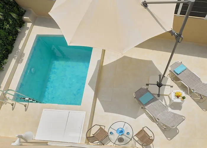 Chania Getaway Pool*Parking*A/C