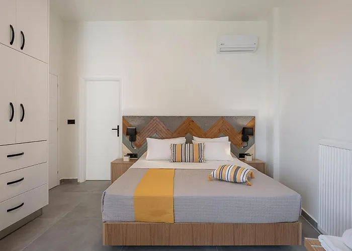 Elia Seaside Deluxe Apartment