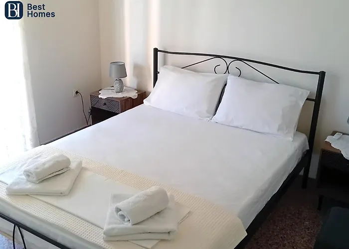 Lena\'S Rooms