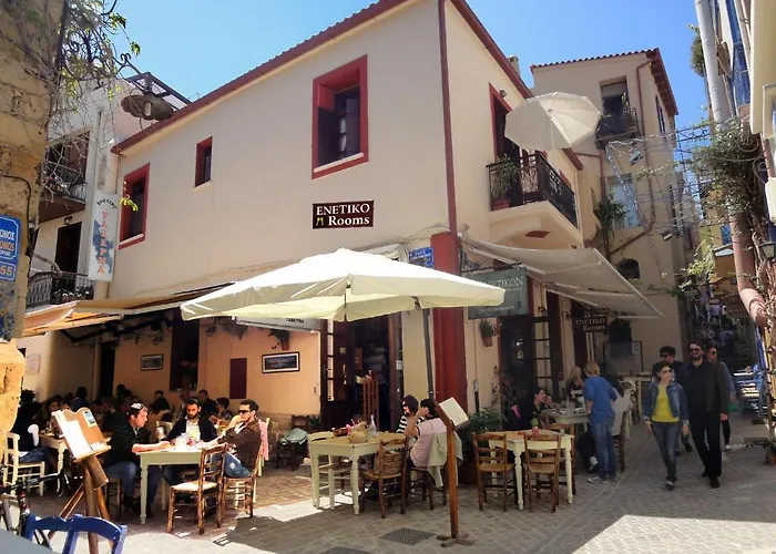 Enetiko Rooms