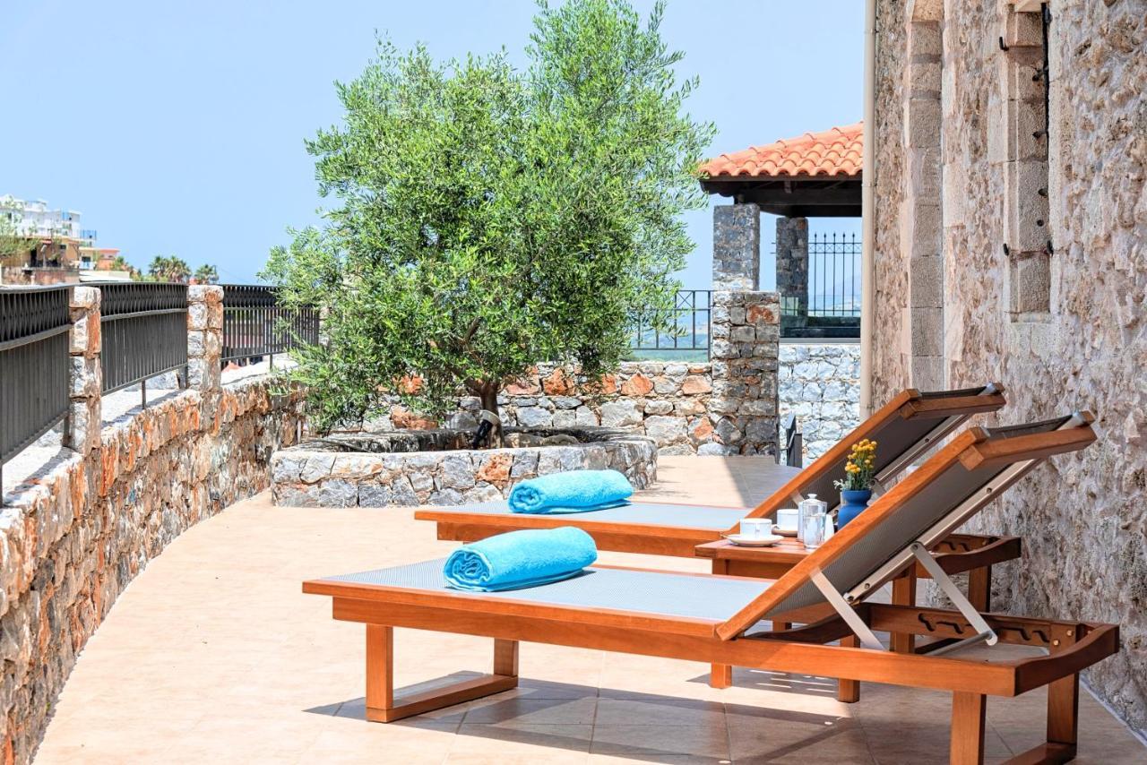 Acrothea Heated Pool * Chania (Crete)