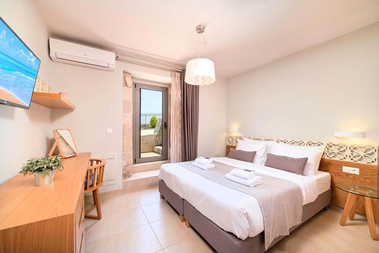 Villa Acrothea Heated Pool *