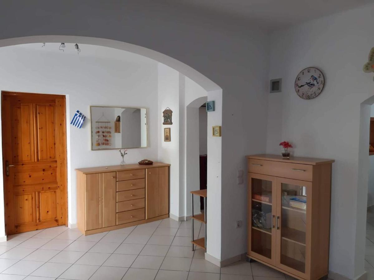 Alexandros Cosy House For Family Vacation Apartment